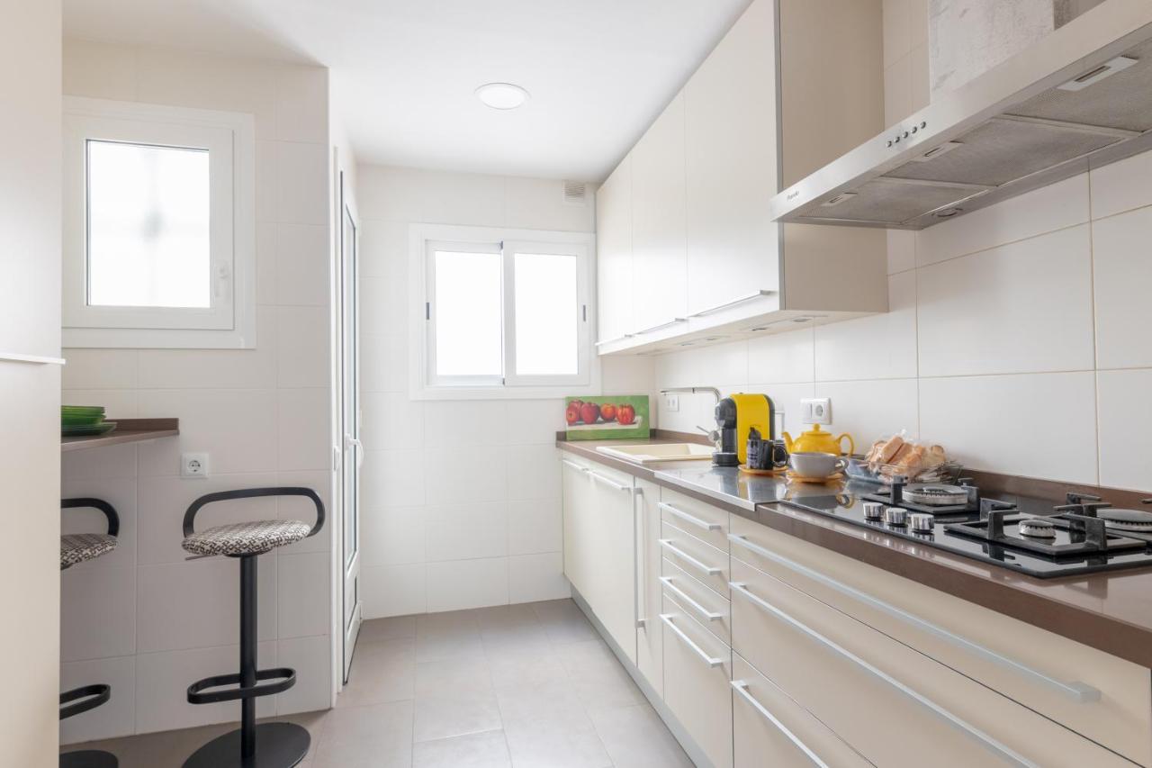 ברצלונה Lodging Apartments Guell Gaudi מראה חיצוני תמונה