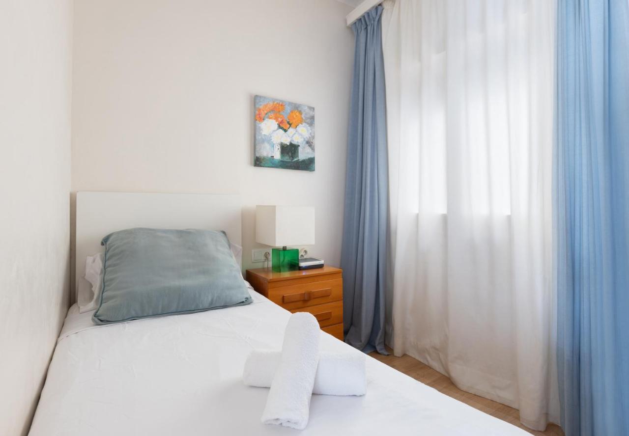 ברצלונה Lodging Apartments Guell Gaudi מראה חיצוני תמונה