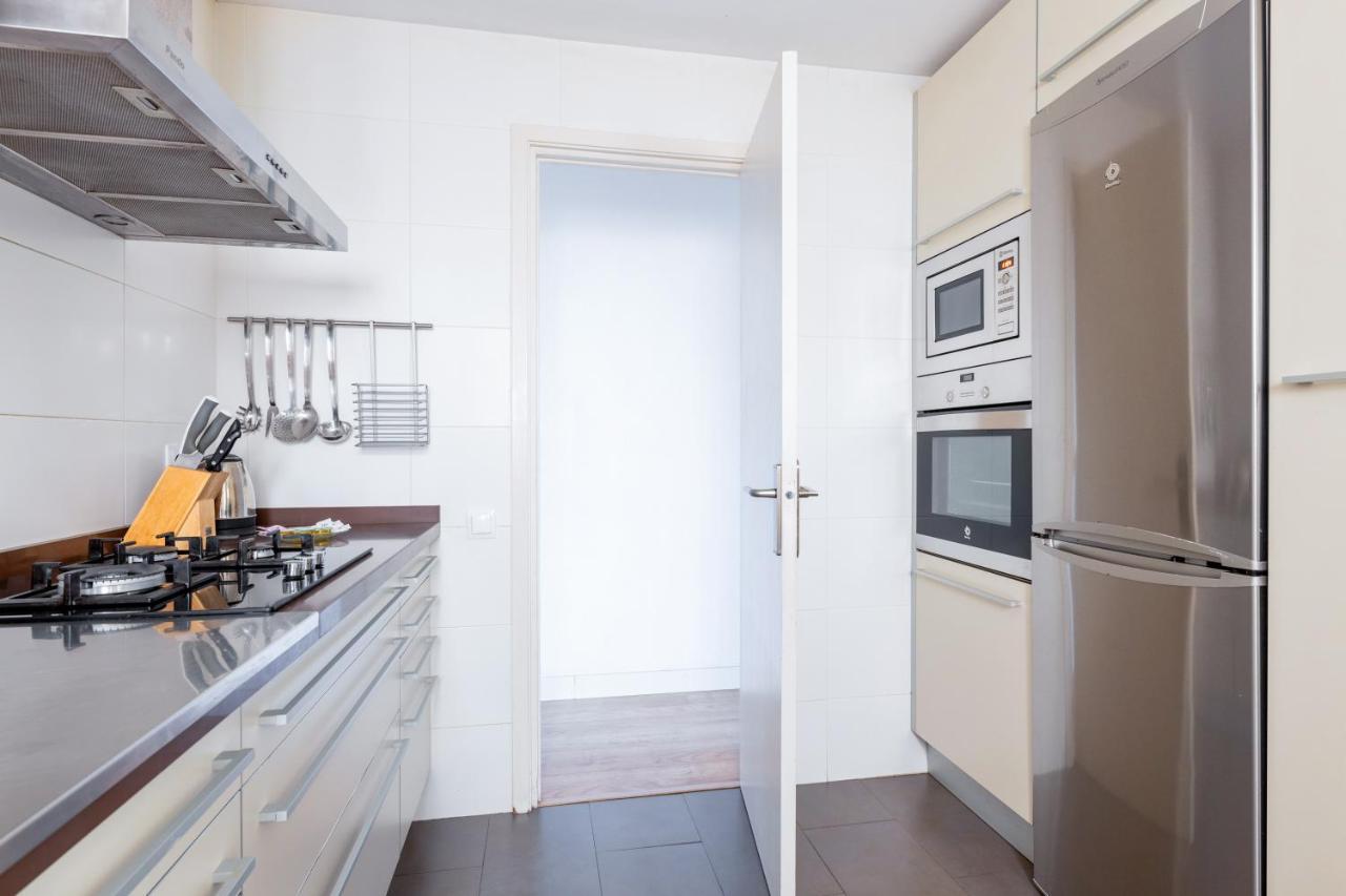ברצלונה Lodging Apartments Guell Gaudi מראה חיצוני תמונה