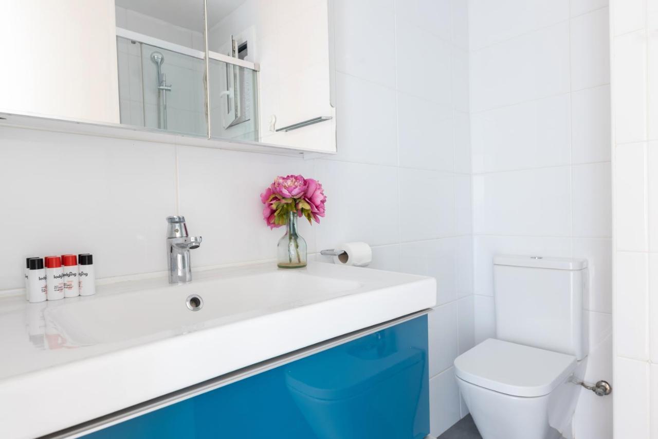 ברצלונה Lodging Apartments Guell Gaudi מראה חיצוני תמונה